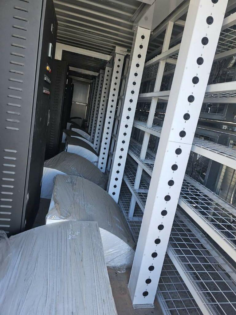 40’ Data Center - August Mining
